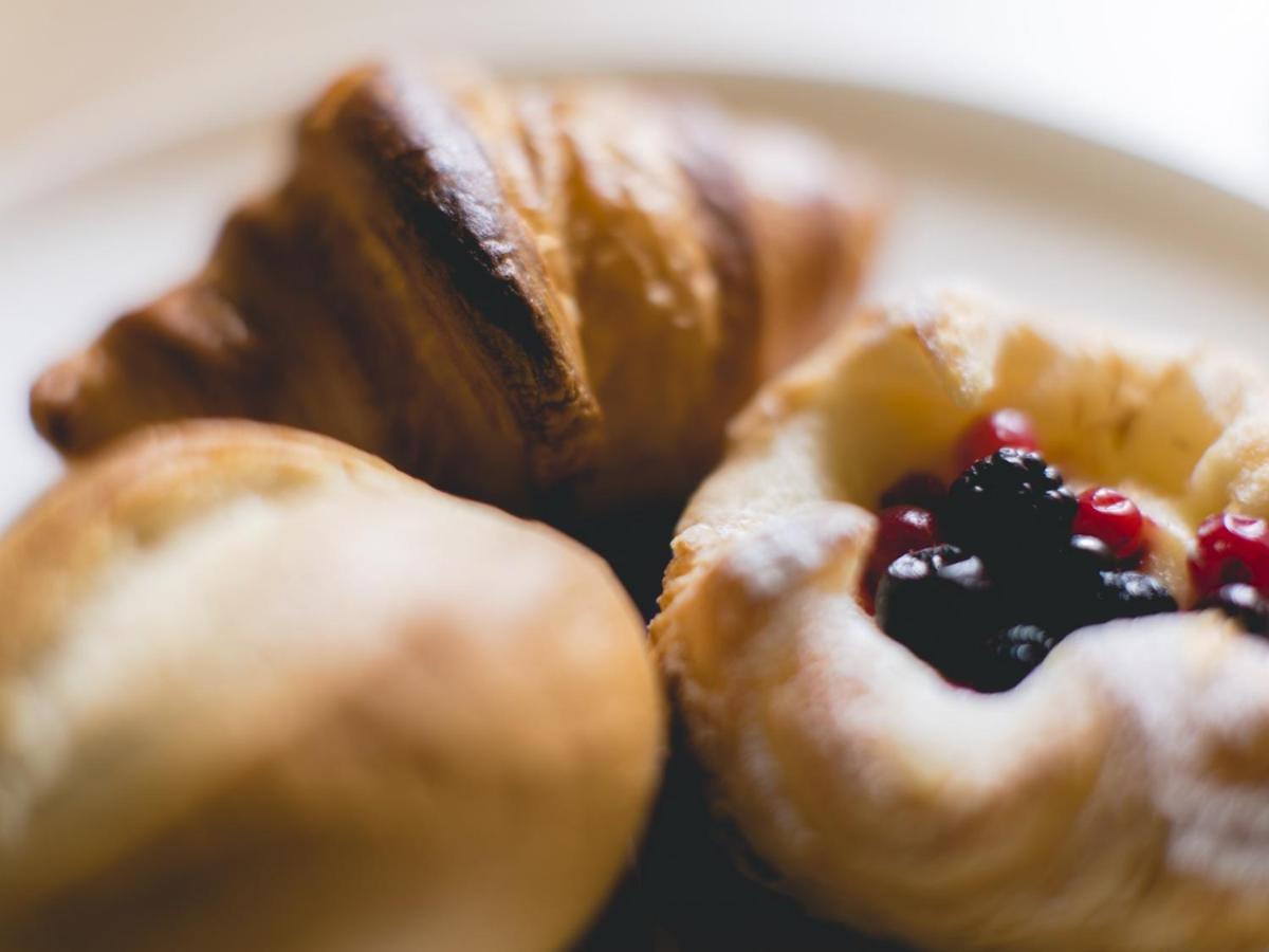 The Thousand Κιότο Εξωτερικό φωτογραφία Baked goods